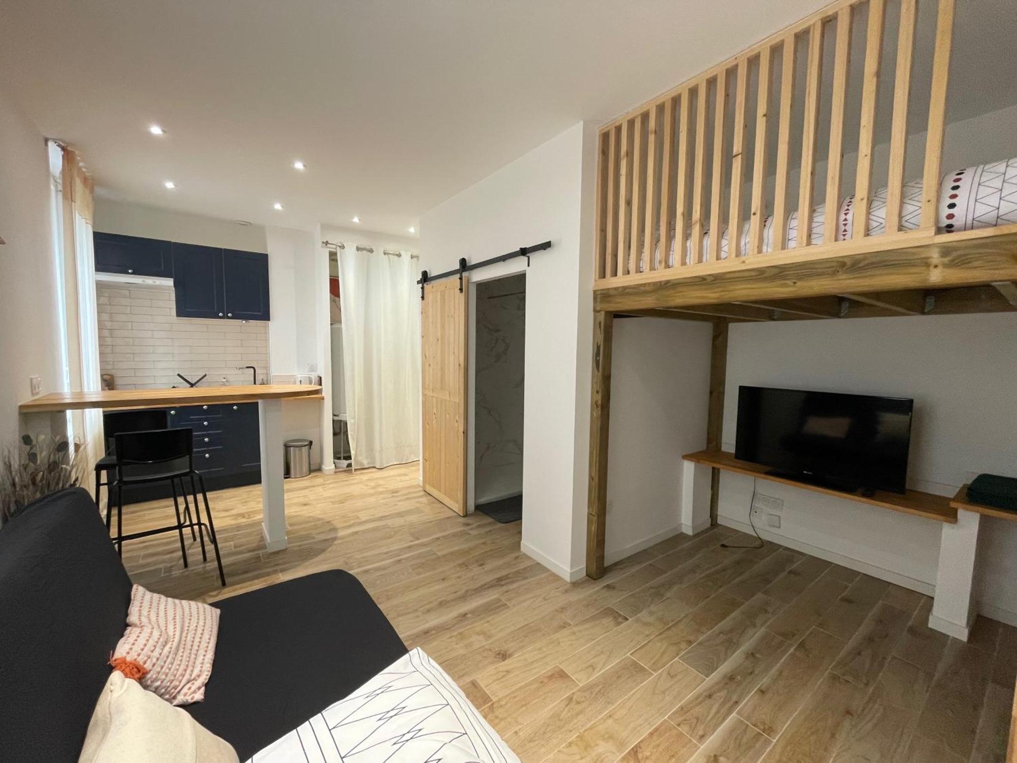 Studio Cosy, 2 Pas Gare De Tours Exterior photo